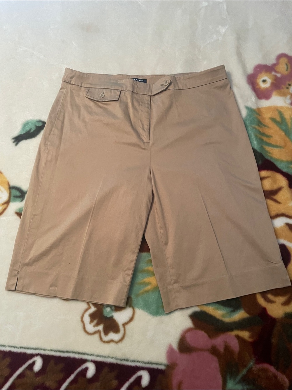 Jones New York Tan Bermuda Shorts